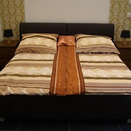 Premium Hostel-3